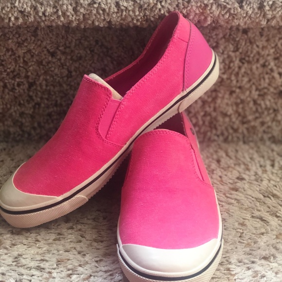 Ugg Girls flat canvas shoes - Picture 3 of 6